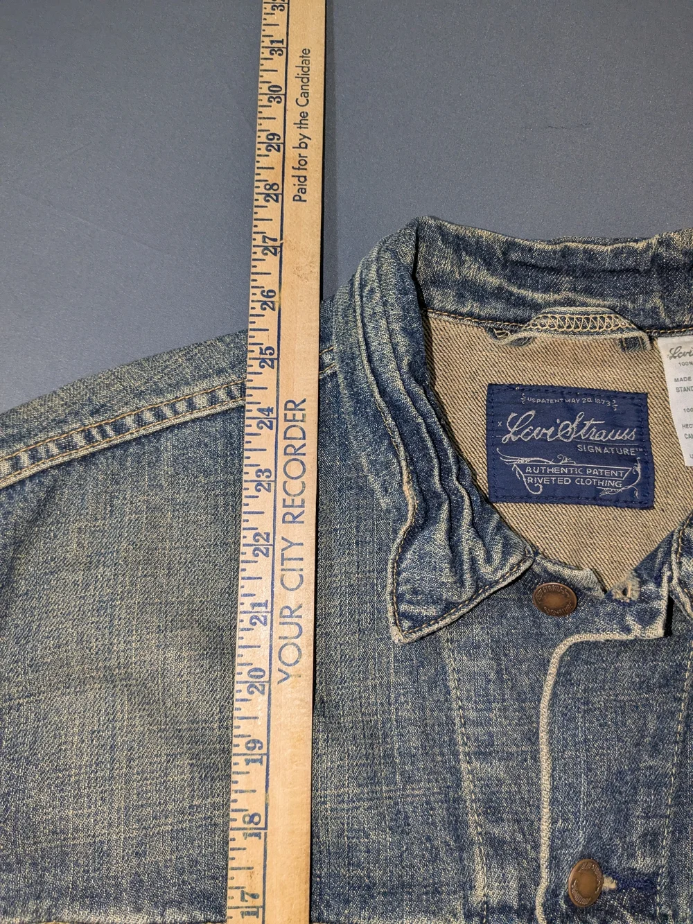 Levi's Men's Vintage-Style Blue Denim Jacket - Picture 8 of 9